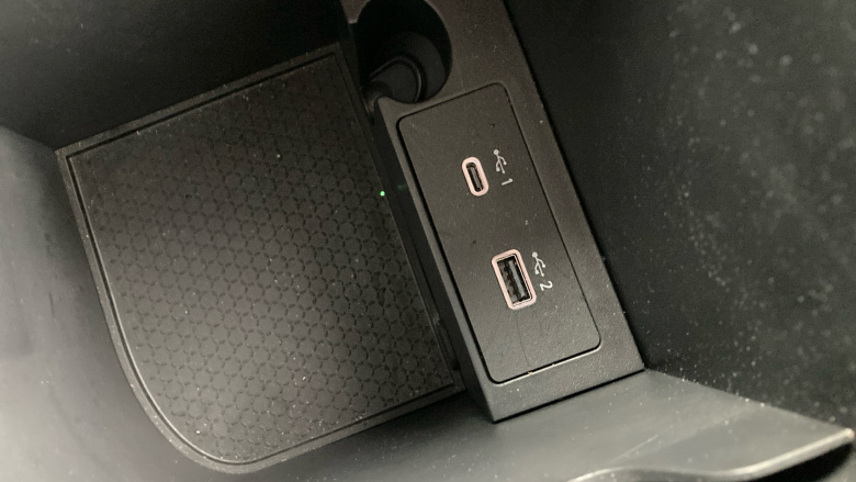 Nissan Qashqai 1.3 DiG-T MH N-Connecta 5dr Petrol Hatchback